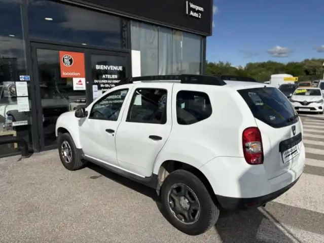 Dacia Duster silver line 2017 sce 115 4x2 — photo 4
