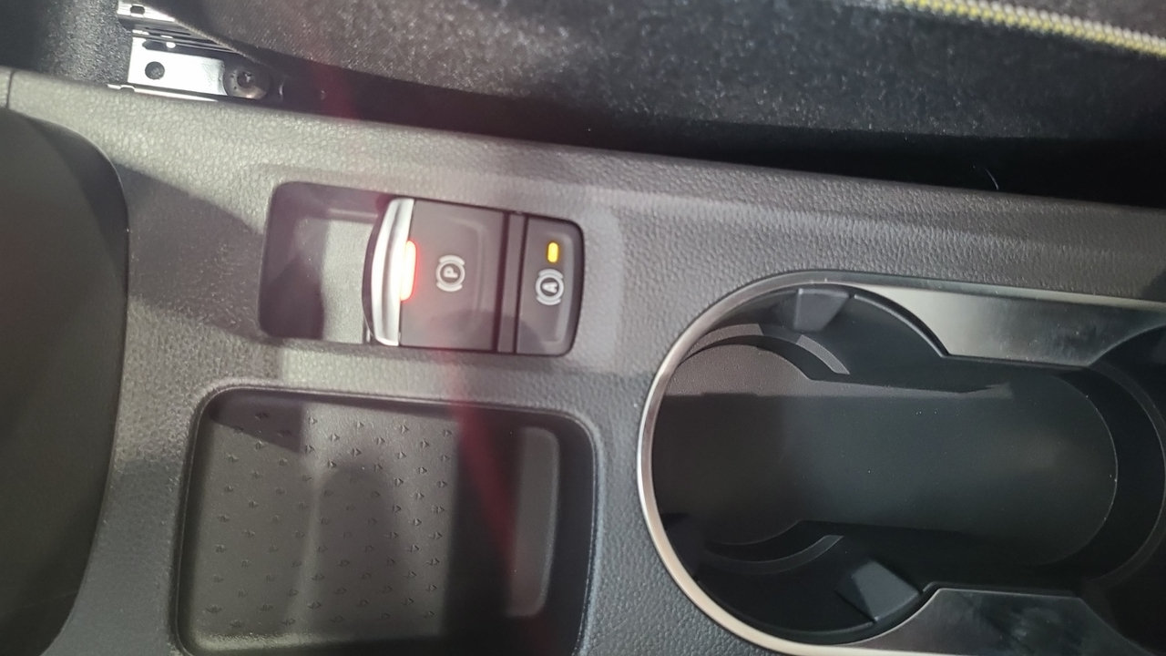 Renault Captur E-Tech full hybrid 160 ch — photo 20