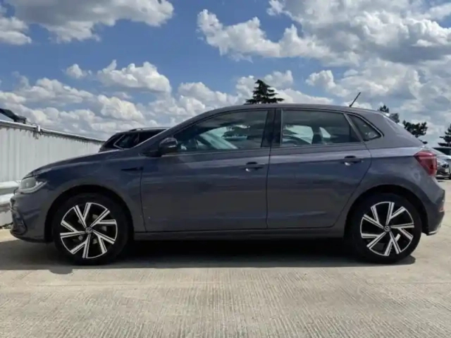 Volkswagen Polo 1.0 tsi 95ch r-line — photo 7
