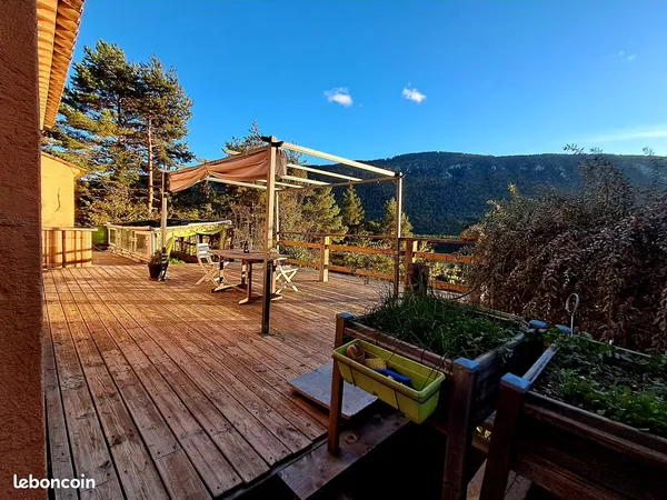Maison à vendre à Caille, 06750