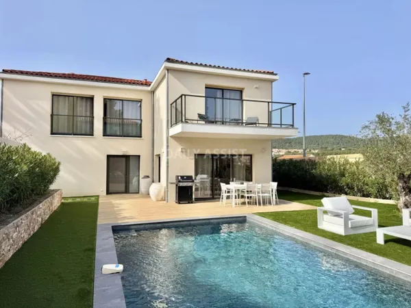 À LOUER - Élégante maison 4 chambres neuve avec piscine à Cassis