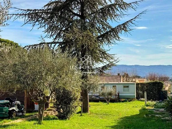Terrain constructible 532 m²