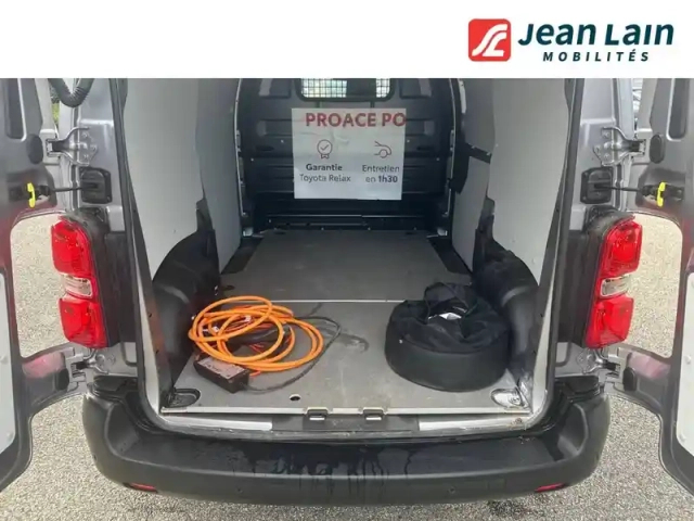 Toyota Proace electric medium 75kwh — photo 10