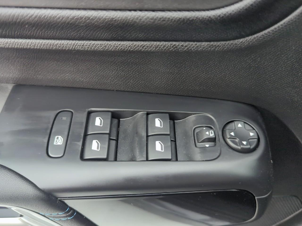Citroën C5 Aircross hybride 136 e-dcs6 plus — photo 22