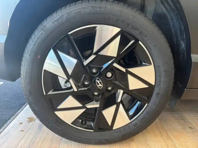 Hyundai Kona hybrid 141 — photo 17