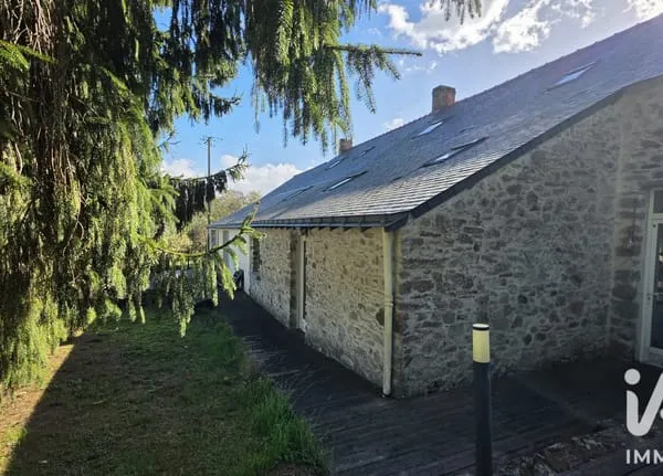 Maison 7 pièces 228 m²