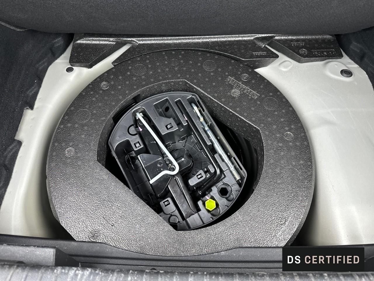 Ds Ds 3 crossback puretech 130 eat8 louvre — photo 41