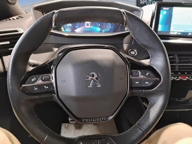 Peugeot 2008 puretech 130 s&amp;s bvm6 gt — photo 12