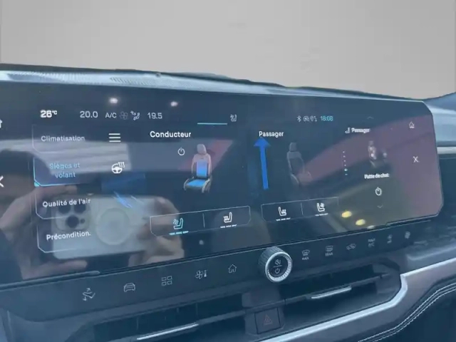 Jeep Compass 1.6 turbo t4 225ch e-hybrid plug-in first edition bvr7 — photo 15