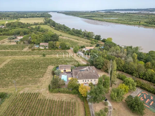 Propriété d'exception 470 m² avec vue vignobles - Dépendance - 3