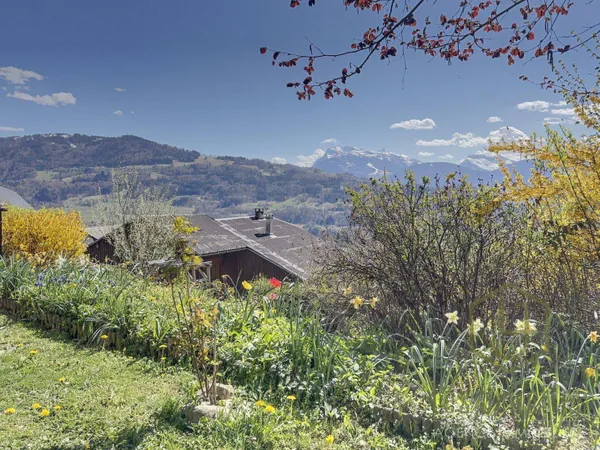 Maison 10 pièces 265 m²