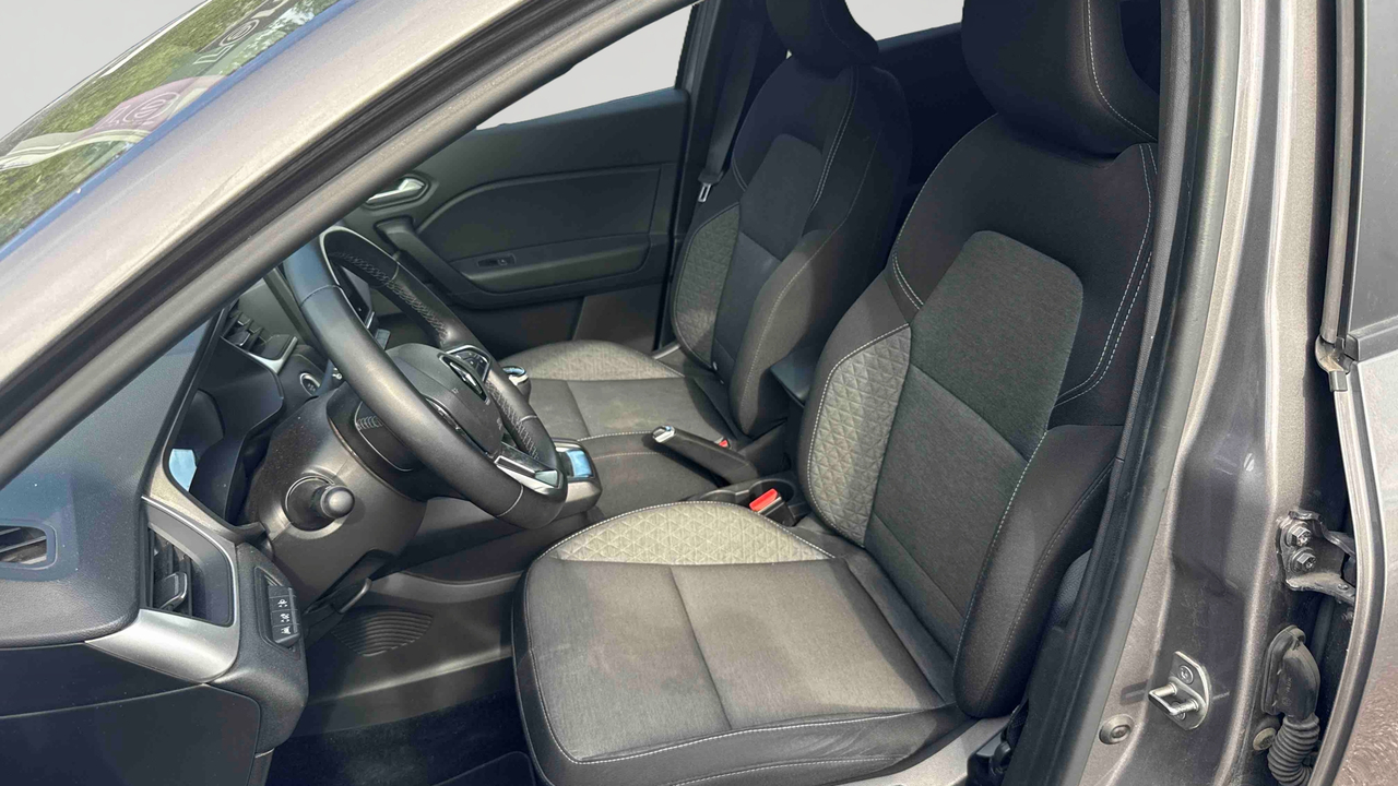 Renault Captur TCe 100 GPL — photo 11