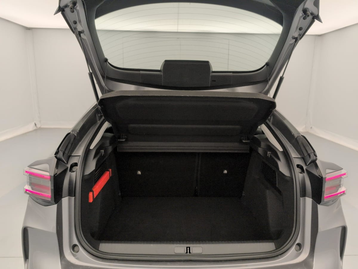 Citroën C4 — photo 11