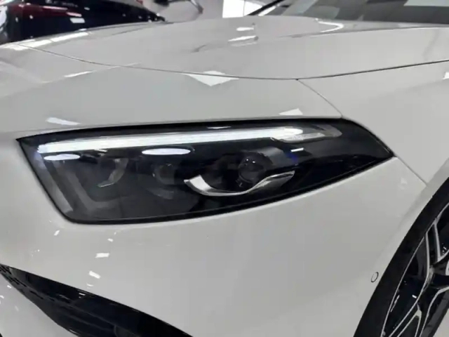 Mercedes Classe A 180 d amg line — photo 2