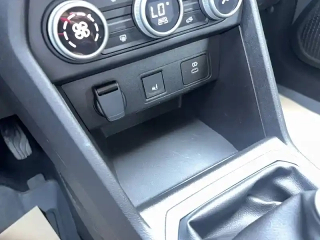 Dacia Sandero eco-g 100 gsr2 — photo 36