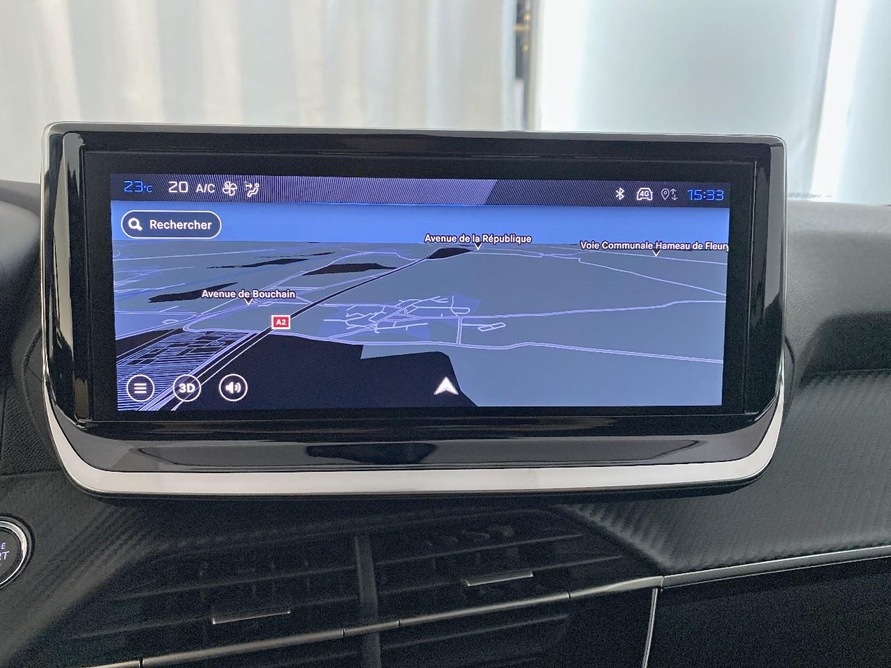 Peugeot 208 hybrid 145 ch e-dcs6 allure — photo 14