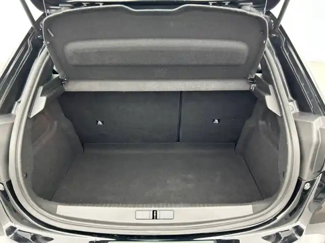 Peugeot 208 puretech 75 s&amp;s bvm5 — photo 6