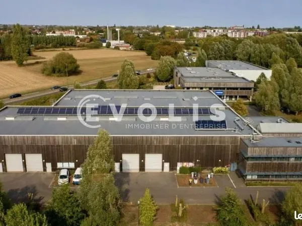 Local d'activité 529 m²
