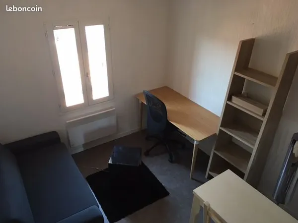 A louer studio-hyper centre