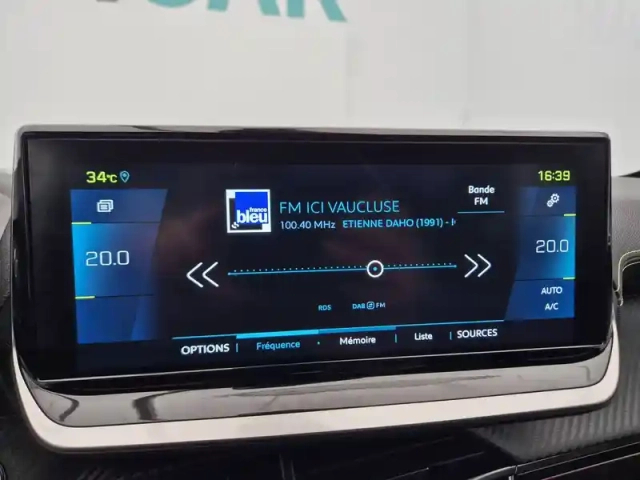 Peugeot 208 electrique 50 kwh 136ch — photo 32