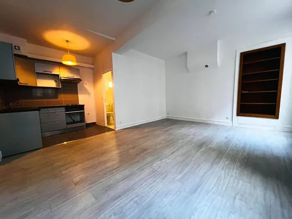 Appartement 1 pièce 31 m²