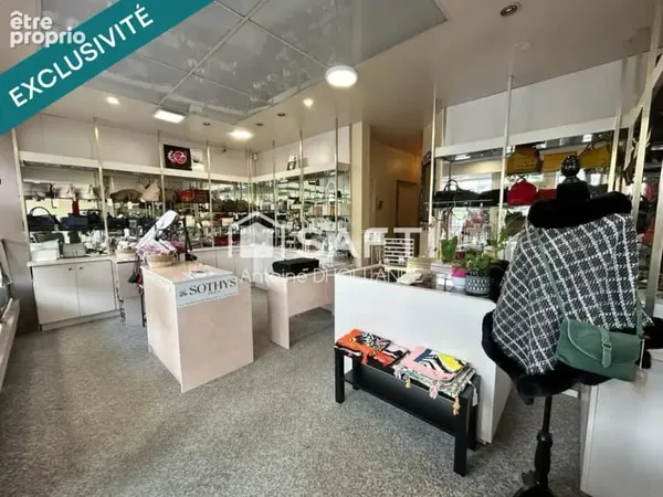 Commerce 4 pièces 67 m²