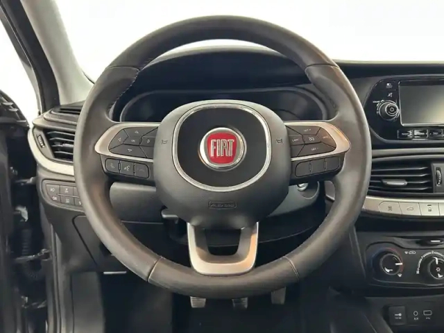 Fiat Tipo 1.4 95 ch — photo 100