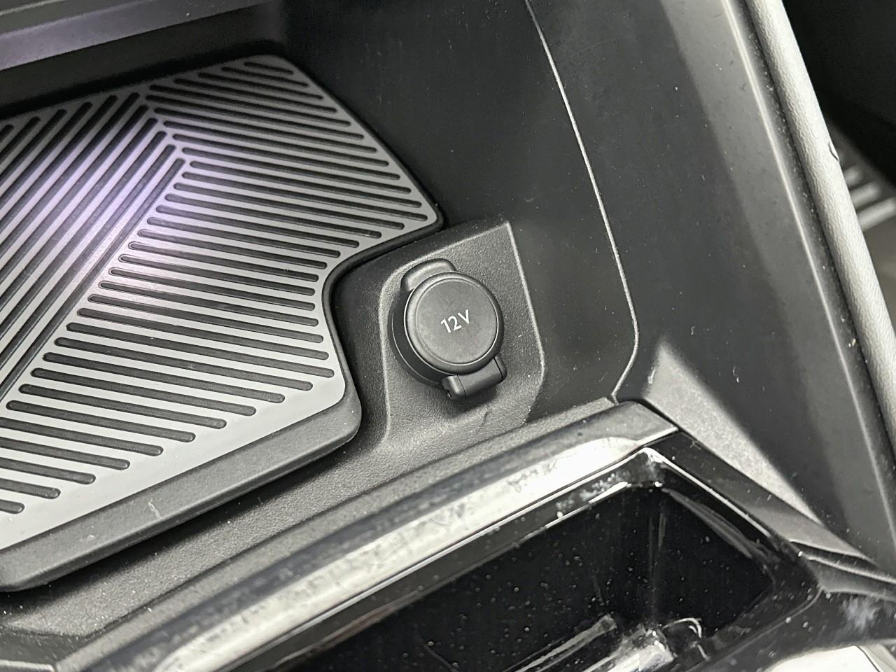 Citroën C4 puretech 130 s&s eat8 feel — photo 29
