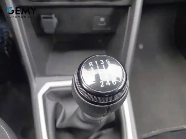 Dacia Sandero eco-g 100 — photo 17