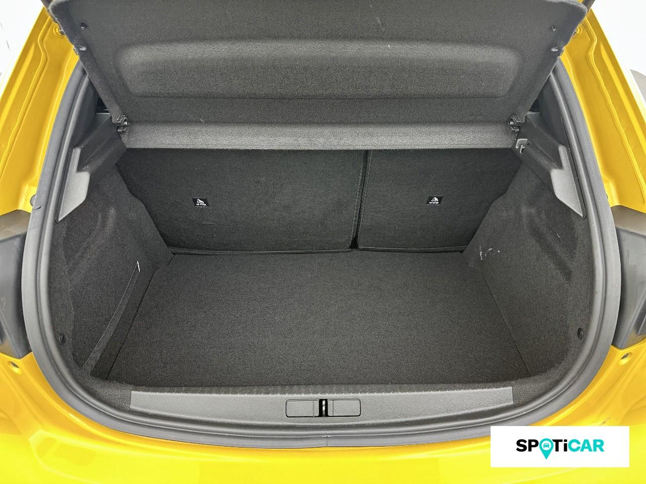 Peugeot 208 1.2 puretech 130ch s&s gt eat8 — photo 6