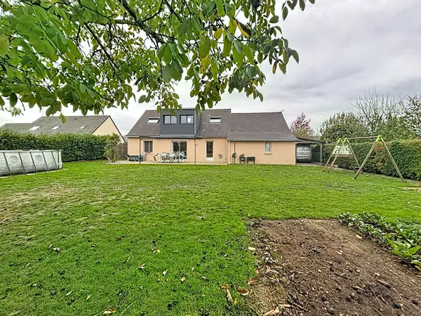 Maison Chemaze 5 pièce(s) 115 m2