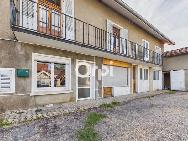 Maison 7 pièces 204 m²