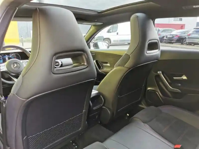 Mercedes Classe A 180 d amg line 8g-dct 116 ch — photo 12