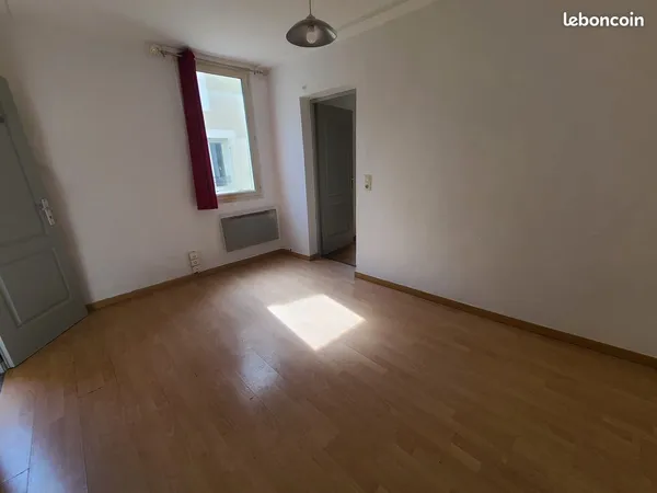 Appartement 1 chambre et bureau