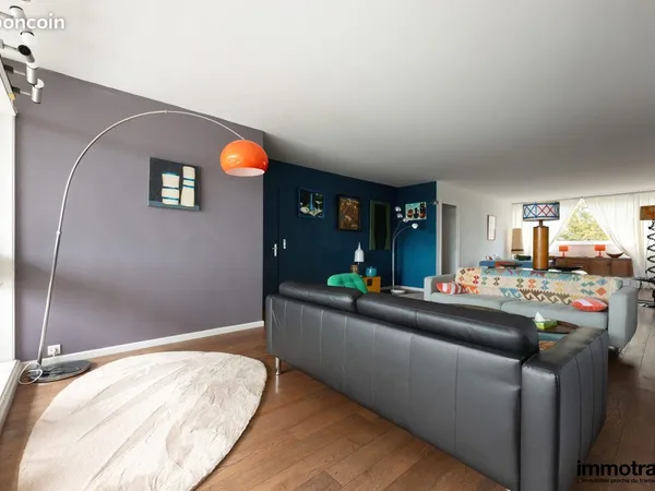 Appartement 6 pièces 153 m²