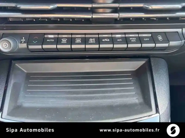 Lancia Ypsilon turbo 100ch bvm6 — photo 15