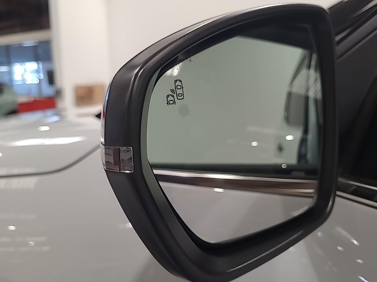 Citroën C5 Aircross hybride 136 e-dcs6 max — photo 31