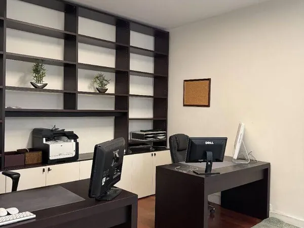 Bureau 40 m²