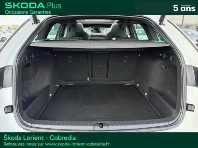 Skoda Octavia combi 2.0 tdi scr 150ch sportline dsg7 — photo 7