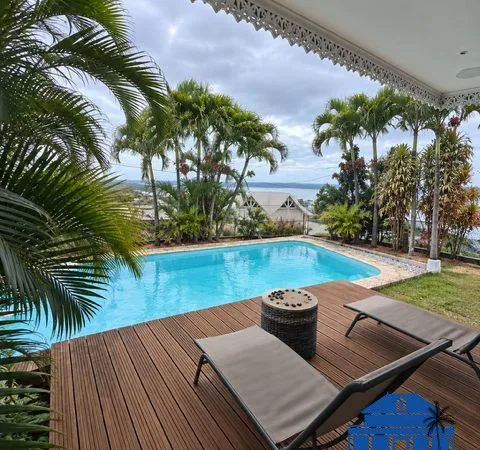 Maison 6 pièces 136 m²