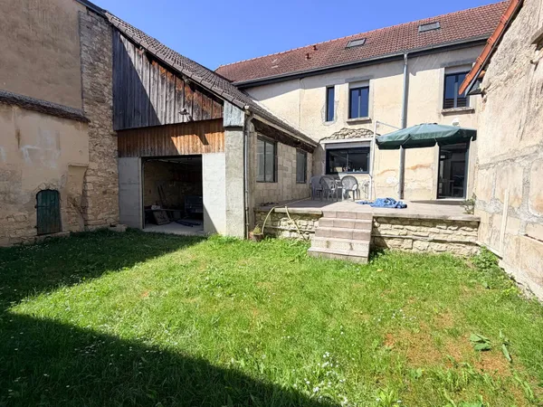 Maison 5 pièces 161 m²