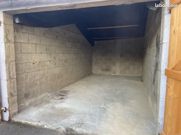 Garage box saint brieuc rue colombier 14 m2