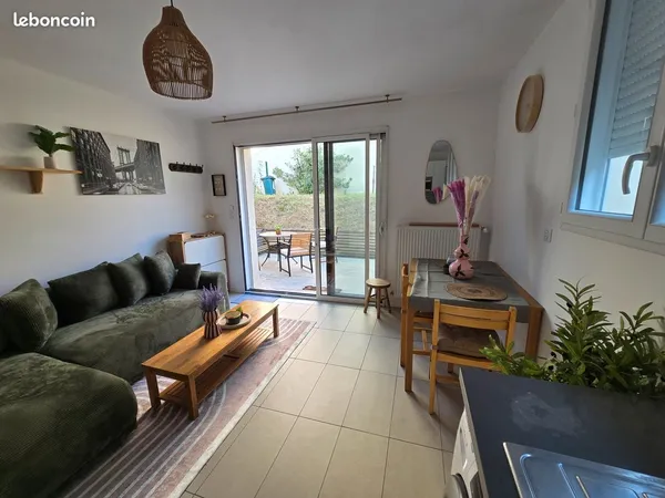 Clamart - 2 Pièces meublé avec jardin privatif - 1300 CC