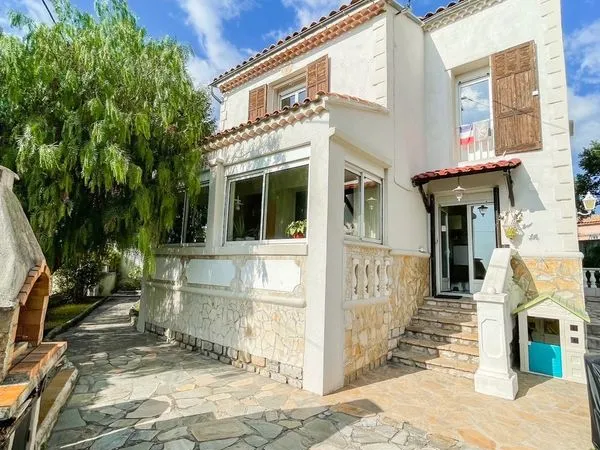 Villa 4 pièces 90 m²