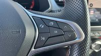 Renault Captur 1.3 TCe mild hybrid 140ch RS Line — photo 25
