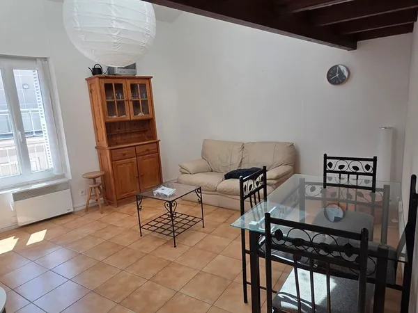 T1 duplex hyper centre Poitiers