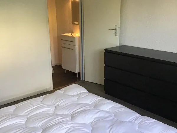 T2 36m2 meublé eau + électricité inclus CC