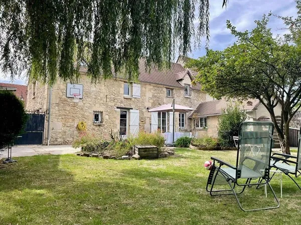 Maison 6 pièces 144 m²
