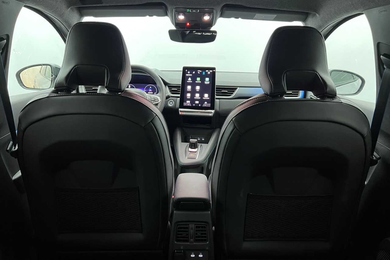 RENAULT Captur E-Tech full hybrid 160 ch — photo 10