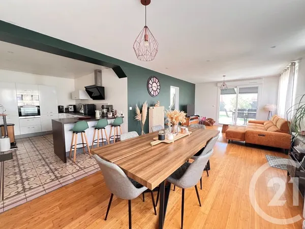 Maison 7 pièces 168 m²